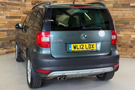 Skoda Yeti 2.0 TDI Elegance SUV 5dr Diesel Manual 4WD Euro 5 (170 ps) 72