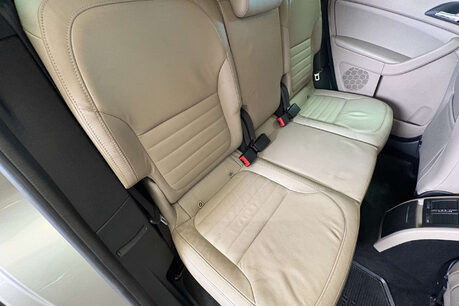 Skoda Yeti 1.6 TDI GreenLine II Elegance SUV 5dr Diesel Manual Euro 5 (s/s) (105 ps) 43