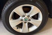 Skoda Yeti 1.6 TDI GreenLine II Elegance SUV 5dr Diesel Manual Euro 5 (s/s) (105 ps) 61