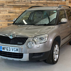 Skoda Yeti 1.6 TDI GreenLine II Elegance SUV 5dr Diesel Manual Euro 5 (s/s) (105 ps) 1