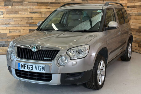 Skoda Yeti 1.6 TDI GreenLine II Elegance SUV 5dr Diesel Manual Euro 5 (s/s) (105 ps) 3