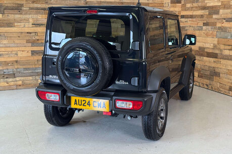 Suzuki Jimny 1.5 SZ5 SUV 3dr Petrol Auto ALLGRIP Euro 6 (101 ps) 42