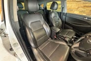 Hyundai TUCSON 2.0 CRDi Premium SUV 5dr Diesel Manual 4WD Euro 6 (136 ps) 88