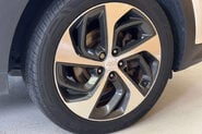 Hyundai TUCSON 2.0 CRDi Premium SUV 5dr Diesel Manual 4WD Euro 6 (136 ps) 40