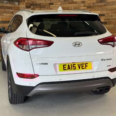 Hyundai TUCSON 2.0 CRDi Premium SUV 5dr Diesel Manual 4WD Euro 6 (136 ps) 3