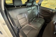 Hyundai TUCSON 2.0 CRDi Premium SUV 5dr Diesel Manual 4WD Euro 6 (136 ps) 90