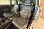 Hyundai TUCSON 2.0 CRDi Premium SUV 5dr Diesel Manual 4WD Euro 6 (136 ps) 92
