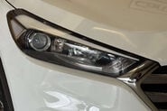 Hyundai TUCSON 2.0 CRDi Premium SUV 5dr Diesel Manual 4WD Euro 6 (136 ps) 78