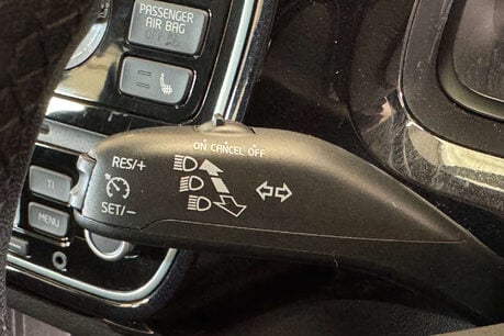 Volkswagen Up 1.0 Move up! Hatchback 5dr Petrol ASG Euro 5 (60 ps) 66