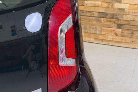 Volkswagen Up 1.0 Move up! Hatchback 5dr Petrol ASG Euro 5 (60 ps) 15