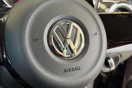 Volkswagen Up 1.0 Move up! Hatchback 5dr Petrol ASG Euro 5 (60 ps) 57