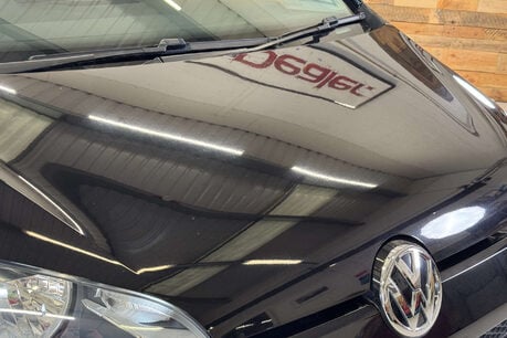 Volkswagen Up 1.0 Move up! Hatchback 5dr Petrol ASG Euro 5 (60 ps) 78