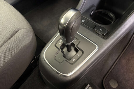Volkswagen Up 1.0 Move up! Hatchback 5dr Petrol ASG Euro 5 (60 ps) 23