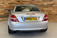 Mercedes-Benz SLK 1.8 SLK200 Kompressor Convertible 2dr Petrol Automatic (211 g/km, 163 bhp) 31