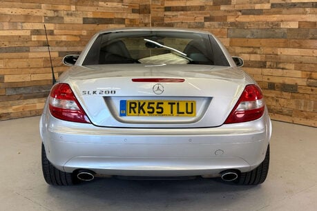 Mercedes-Benz SLK 1.8 SLK200 Kompressor Convertible 2dr Petrol Automatic (211 g/km, 163 bhp) 7