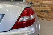 Mercedes-Benz SLK 1.8 SLK200 Kompressor Convertible 2dr Petrol Automatic (211 g/km, 163 bhp) 61
