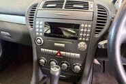 Mercedes-Benz SLK 1.8 SLK200 Kompressor Convertible 2dr Petrol Automatic (211 g/km, 163 bhp) 40