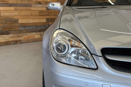 Mercedes-Benz SLK 1.8 SLK200 Kompressor Convertible 2dr Petrol Automatic (211 g/km, 163 bhp) 19