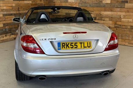 Mercedes-Benz SLK 1.8 SLK200 Kompressor Convertible 2dr Petrol Automatic (211 g/km, 163 bhp) 29