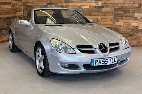 Mercedes-Benz SLK 1.8 SLK200 Kompressor Convertible 2dr Petrol Automatic (211 g/km, 163 bhp) 24