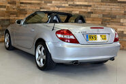 Mercedes-Benz SLK 1.8 SLK200 Kompressor Convertible 2dr Petrol Automatic (211 g/km, 163 bhp) 6