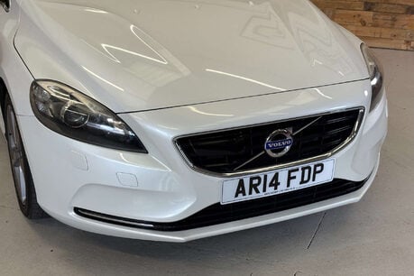 Volvo V40 1.6 T4 SE Lux Hatchback 5dr Petrol Manual Euro 5 (s/s) (180 ps) 39