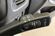 Volvo V40 1.6 T4 SE Lux Hatchback 5dr Petrol Manual Euro 5 (s/s) (180 ps) 46