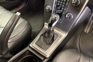 Volvo V40 1.6 T4 SE Lux Hatchback 5dr Petrol Manual Euro 5 (s/s) (180 ps) 19