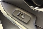 Volvo V40 1.6 T4 SE Lux Hatchback 5dr Petrol Manual Euro 5 (s/s) (180 ps) 90