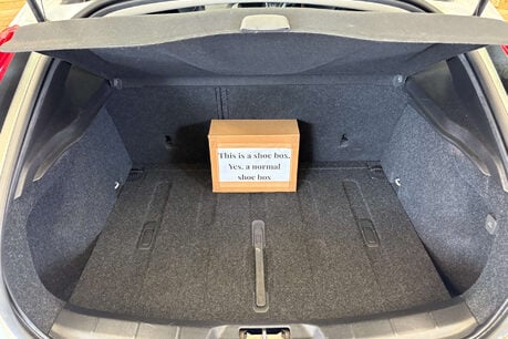 Volvo V40 1.6 T4 SE Lux Hatchback 5dr Petrol Manual Euro 5 (s/s) (180 ps) 65