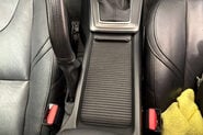 Volvo V40 1.6 T4 SE Lux Hatchback 5dr Petrol Manual Euro 5 (s/s) (180 ps) 17