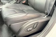 Volvo V40 1.6 T4 SE Lux Hatchback 5dr Petrol Manual Euro 5 (s/s) (180 ps) 24