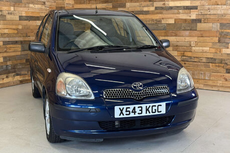Toyota Yaris 1.3 VVT-i 16v CDX Hatchback 5dr Petrol Automatic (160 g/km, 85 bhp) 90