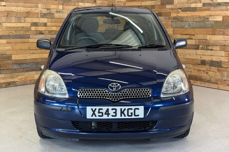 Toyota Yaris 1.3 VVT-i 16v CDX Hatchback 5dr Petrol Automatic (160 g/km, 85 bhp) 2
