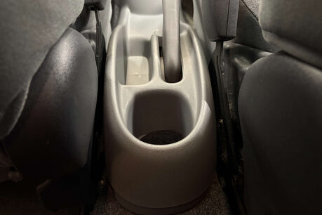 Toyota Yaris 1.3 VVT-i 16v CDX Hatchback 5dr Petrol Automatic (160 g/km, 85 bhp) 49