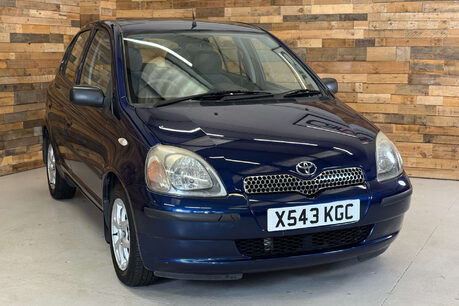 Toyota Yaris 1.3 VVT-i 16v CDX Hatchback 5dr Petrol Automatic (160 g/km, 85 bhp) 12
