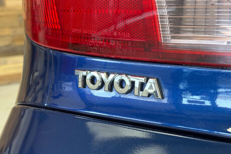 Toyota Yaris 1.3 VVT-i 16v CDX Hatchback 5dr Petrol Automatic (160 g/km, 85 bhp) 62