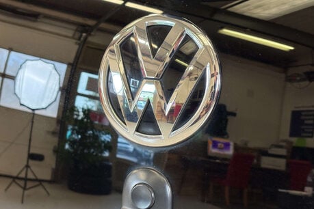 Volkswagen Up 1.0 High up! Hatchback 5dr Petrol ASG Euro 5 (75 ps) 62