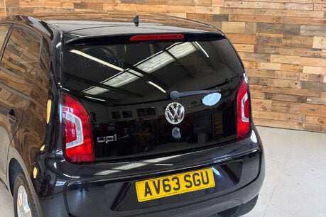Volkswagen Up 1.0 High up! Hatchback 5dr Petrol ASG Euro 5 (75 ps) 70