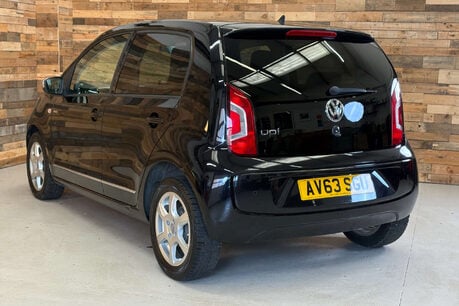 Volkswagen Up 1.0 High up! Hatchback 5dr Petrol ASG Euro 5 (75 ps) 73