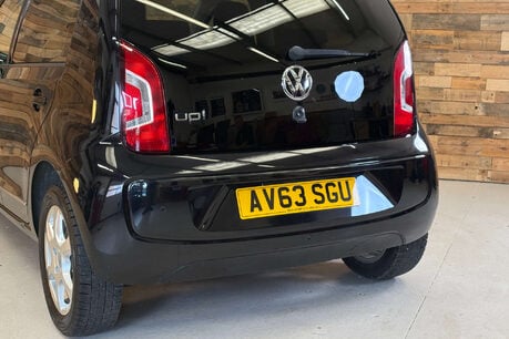 Volkswagen Up 1.0 High up! Hatchback 5dr Petrol ASG Euro 5 (75 ps) 71