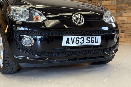 Volkswagen Up 1.0 High up! Hatchback 5dr Petrol ASG Euro 5 (75 ps) 21