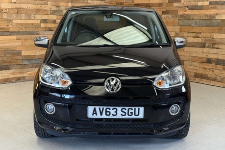 Volkswagen Up 1.0 High up! Hatchback 5dr Petrol ASG Euro 5 (75 ps) 4