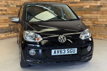 Volkswagen Up 1.0 High up! Hatchback 5dr Petrol ASG Euro 5 (75 ps) 23