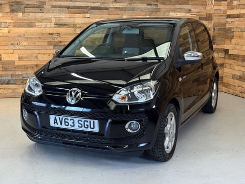 Volkswagen Up 1.0 High up! Hatchback 5dr Petrol ASG Euro 5 (75 ps)