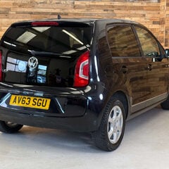 Volkswagen Up 1.0 High up! Hatchback 5dr Petrol ASG Euro 5 (75 ps) 4