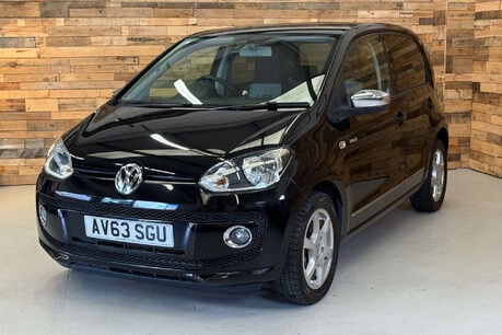 Volkswagen Up 1.0 High up! Hatchback 5dr Petrol ASG Euro 5 (75 ps) 24
