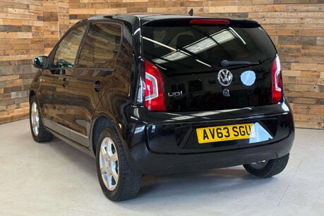 Volkswagen Up 1.0 High up! Hatchback 5dr Petrol ASG Euro 5 (75 ps) 74