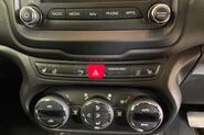 Jeep Renegade 1.4T MultiAirII Limited SUV 5dr Petrol Auto 4WD Euro 6 (s/s) (170 ps) 52