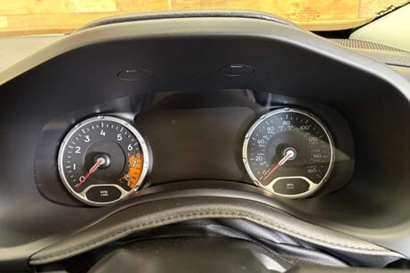 Jeep Renegade 1.4T MultiAirII Limited SUV 5dr Petrol Auto 4WD Euro 6 (s/s) (170 ps) 55